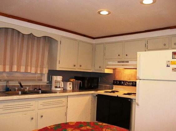 Surf Villa Hotel - Photo5