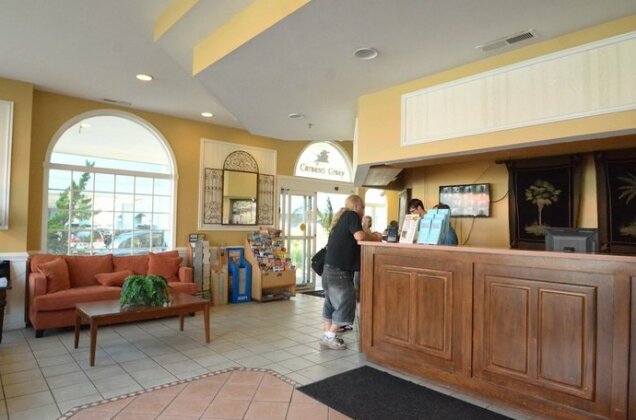 Tidelands Caribbean Hotel and Suites - Photo3
