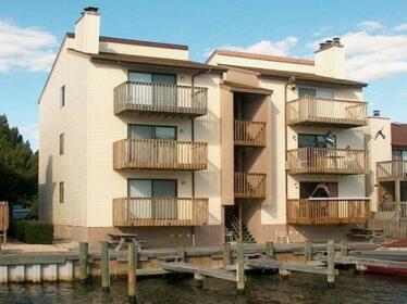 Waterside Six 302 2 Br Condo by RedAwning