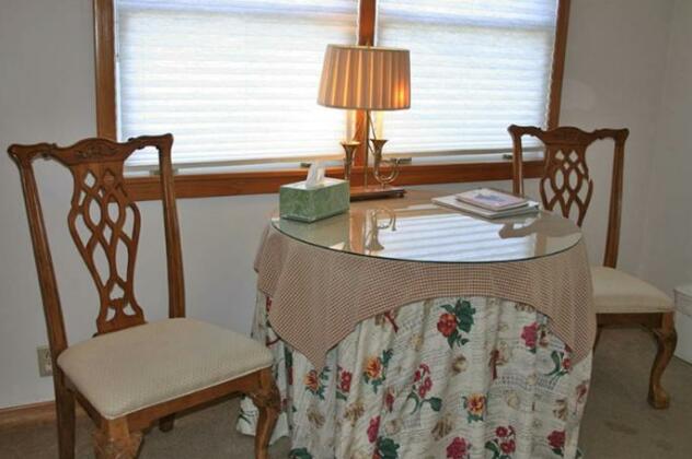 The Cove Bed & Breakfast - Photo3