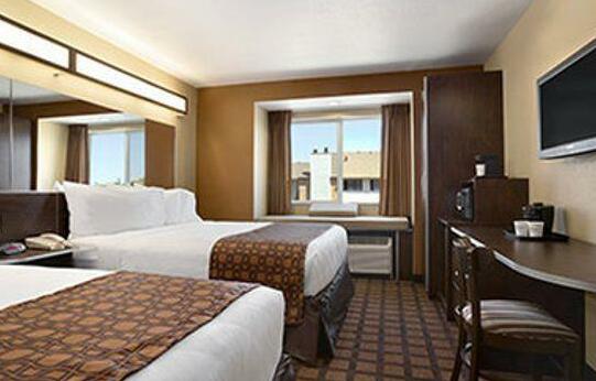 Microtel Inn & Suites by Wyndham Odessa TX - Photo2