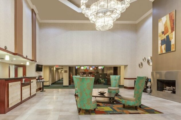 Holiday Inn Hotel & Suites Oklahoma City North - Photo2