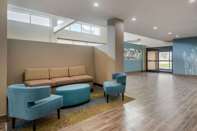 MainStay Suites Bricktown - near Medical Center - Photo5