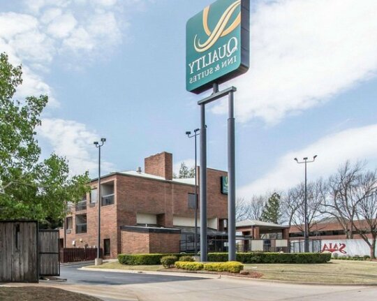 Quality Inn & Suites Oklahoma City - Photo4