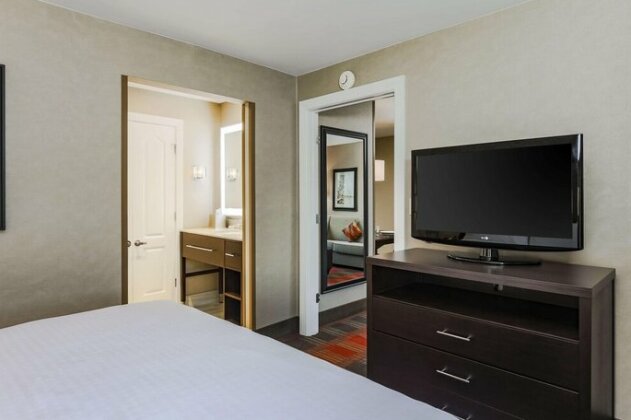 Homewood Suites by Hilton Long Island-Melville - Photo5