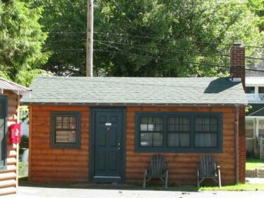 Pine Knoll Lodge & Cabins Inc