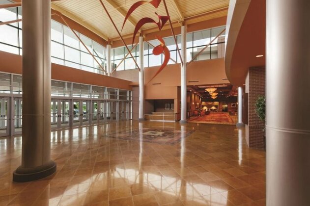 Embassy Suites Omaha- La Vista Hotel & Conference Center - Photo3