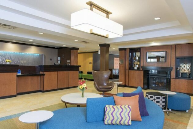 Fairfield Inn & Suites by Marriott Omaha Downtown - Photo2