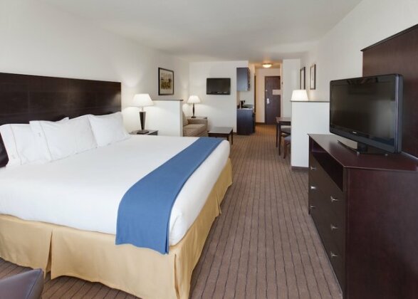 Holiday Inn Express & Suites - Omaha I - 80 - Photo4
