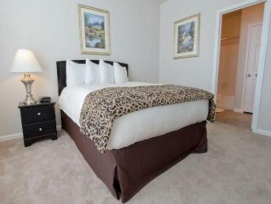 Steeplechase on Maple by ExecuStay EXEC-MW STEEPLE-1BR - Photo4