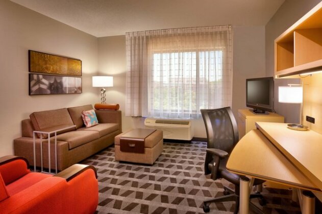 TownePlace Suites Omaha West - Photo2