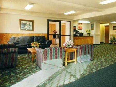 Budget Host Inn & Suites Onamia - Photo2