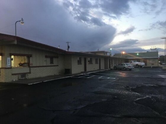 Oregon Trail Motel