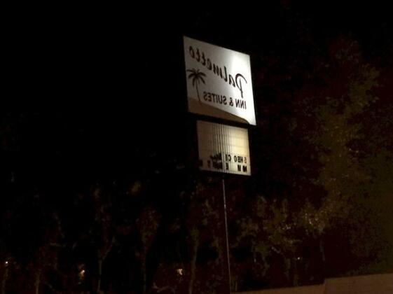 Palmetto Inn and Suites - Photo4