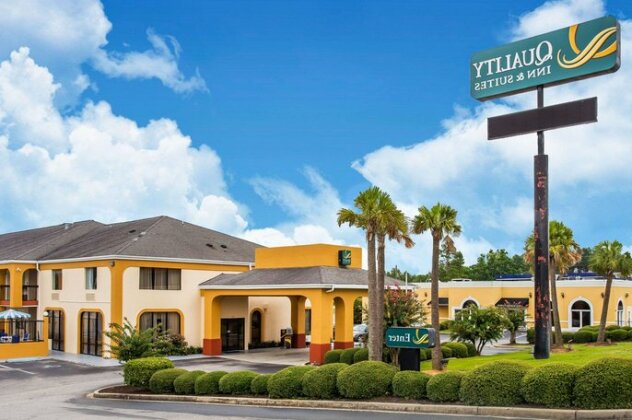 Quality Inn & Suites Orangeburg