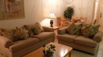 3 Br Townhome - 3 Miles To Disney - Photo2