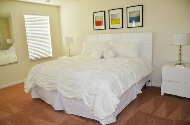 Bella Vida Resort by VHC Group - Photo4