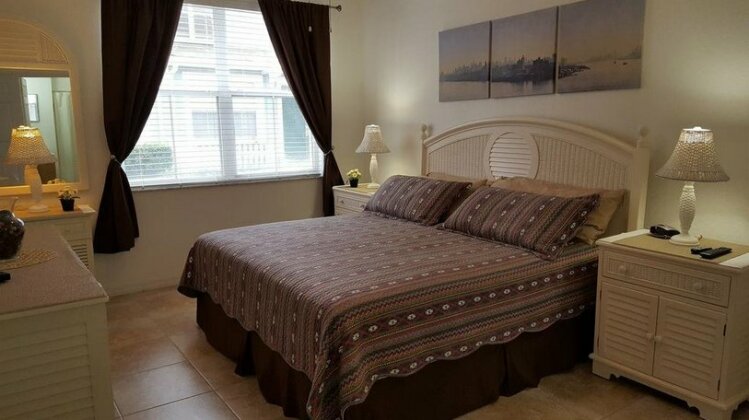 Charming 4-bedroom Vacation Home near Disney/Orlando - Photo3
