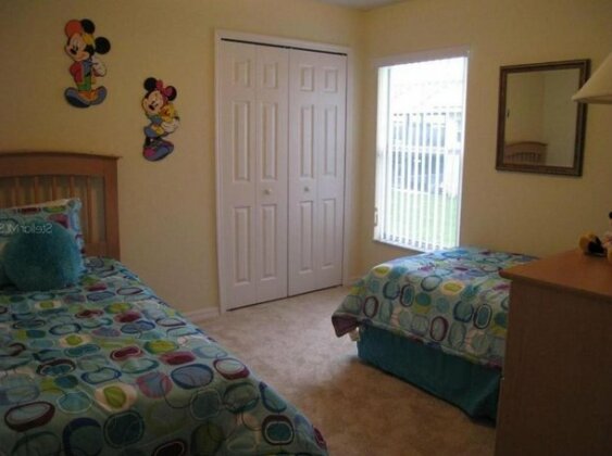 Disney Villa 4 Bedroom Vacation Rental With Pool and Hot Tub in Orange Tree - Photo2