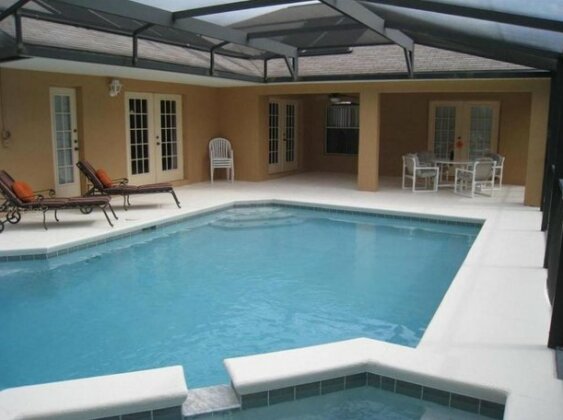 Disney Villa 4 Bedroom Vacation Rental With Pool and Hot Tub in Orange Tree - Photo3