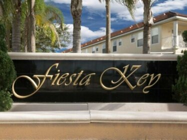 Elegant Fiesta Key Townhouse - Three Bedroom Home