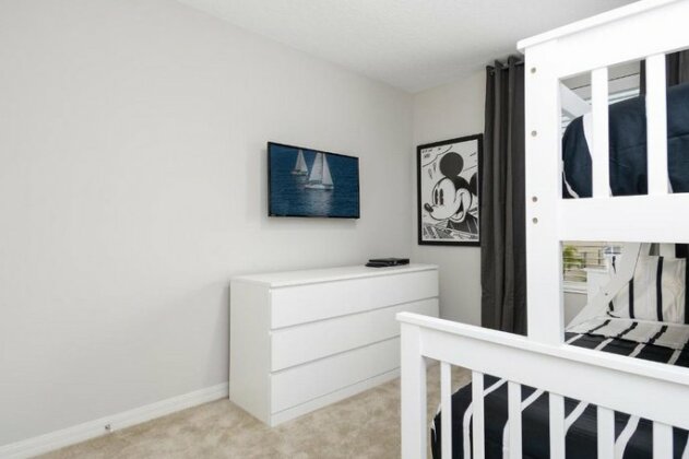 Four Bedroom TownHome w/ game room 5128 - Photo3
