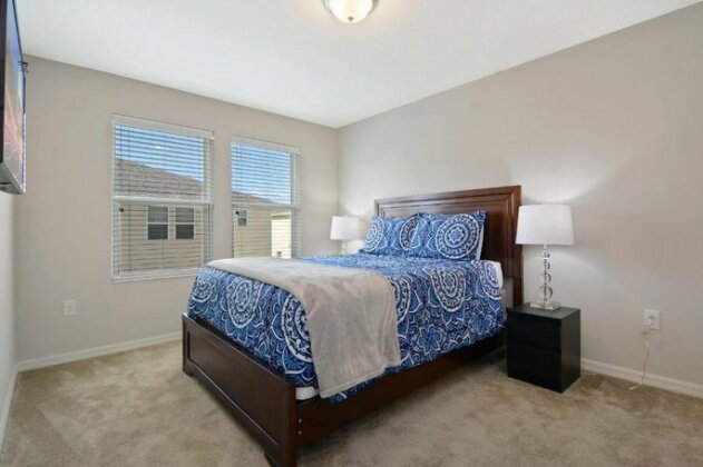 Four Bedrooms TownHome 5130 - Photo4