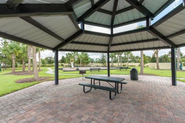 Gaston - Compass Bay - Photo2