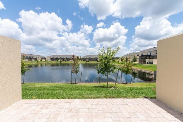 Gaston - Compass Bay - Photo3