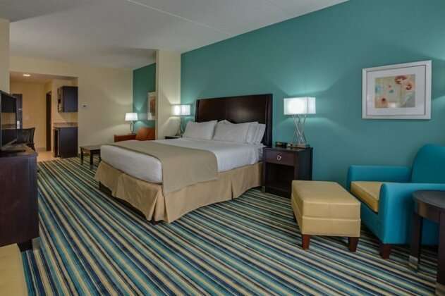 Holiday Inn Express Hotel & Suites Orlando East-UCF Area - Photo4