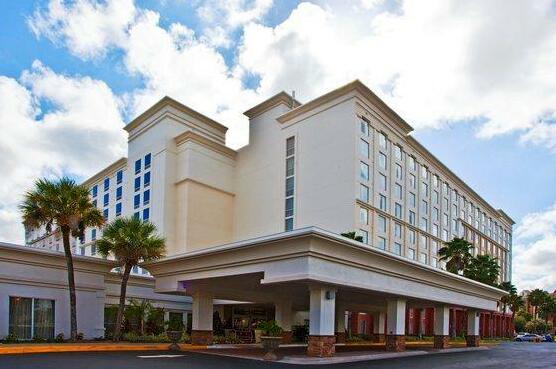 Holiday Inn & Suites Orlando Universal - Photo5