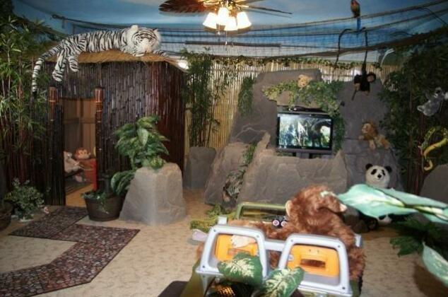 Jungle Hut Orlando - Photo5