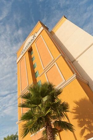 Radisson Hotel Orlando - Lake Buena Vista - Photo3