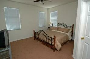 Stay Over Rentals of Kissimmee - Photo2