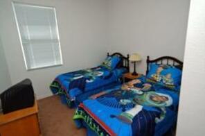 Stay Over Rentals of Kissimmee - Photo4