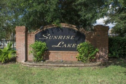 Sunrise Lakes 4 Br Private Pool Home Lake View Ipg 47030