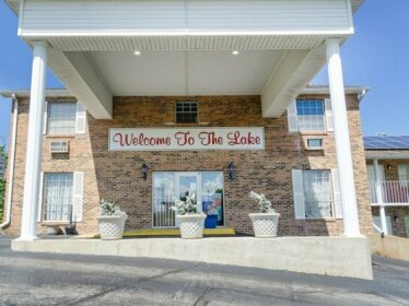 Econo Lodge Inn & Suites Lake Of The Ozarks