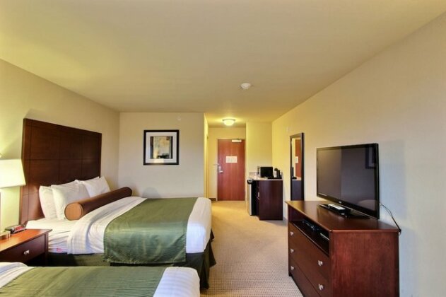Boarders Inn and Suites of Oshkosh - Photo4
