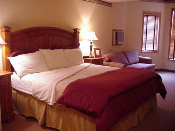 Riverwood Inn Extended Stay - Photo3