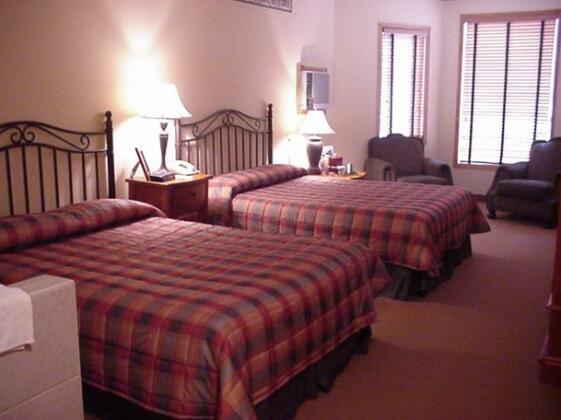 Riverwood Inn Extended Stay - Photo5
