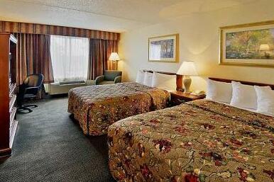Holiday Inn Hotel & Suites Overland Park-West - Photo5