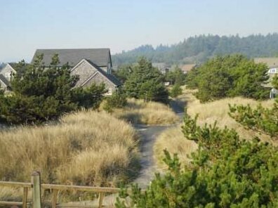Shorepine Vacation Rentals - Photo4