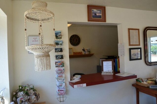 Surf & Sand Inn - Photo2