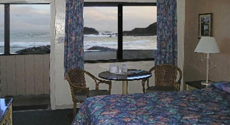 Sea Breeze Motel Pacifica - Photo2