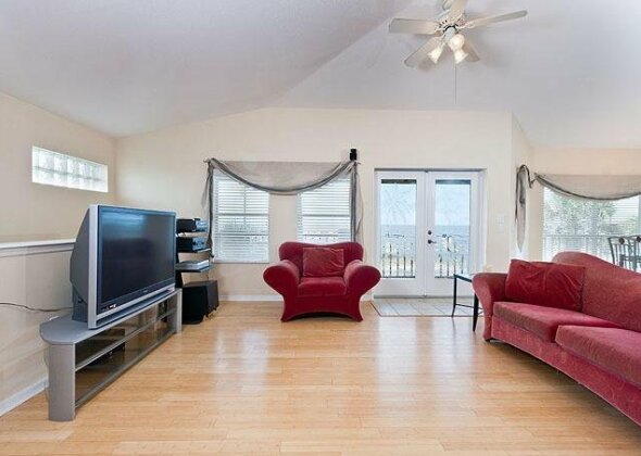 Flagler Sand Dollar by Vacation Rental Pros - Photo2