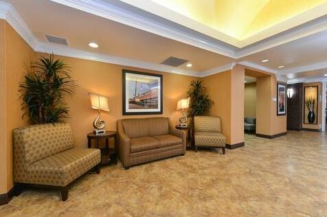 Holiday Inn Express Hotel & Suites Palm Coast - Photo3