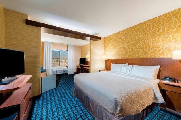 Fairfield Inn & Suites by Marriott Palm Desert - Photo5