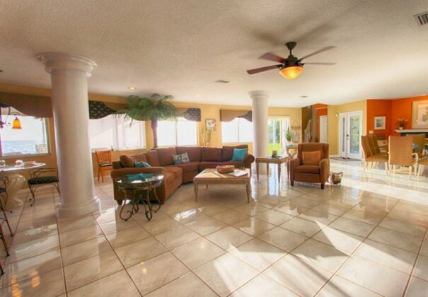 Luxury Florida Villa Palm Harbor - Photo2