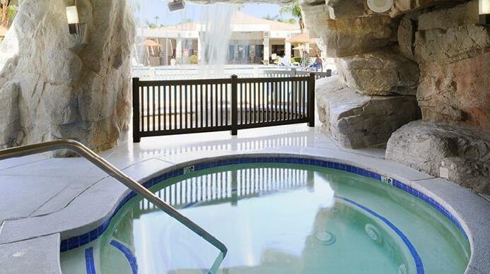 Palm Canyon Resort by Diamond Resorts - Photo2