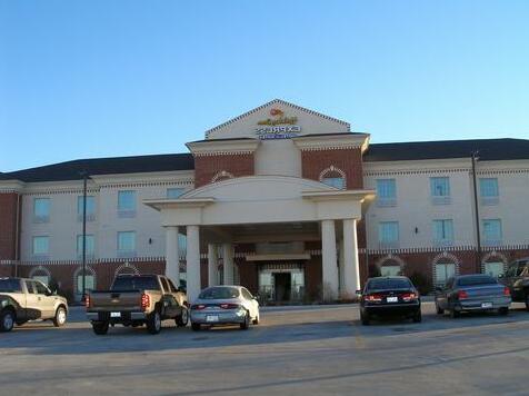 Holiday Inn Express Hotel & Suites Pampa - Photo2